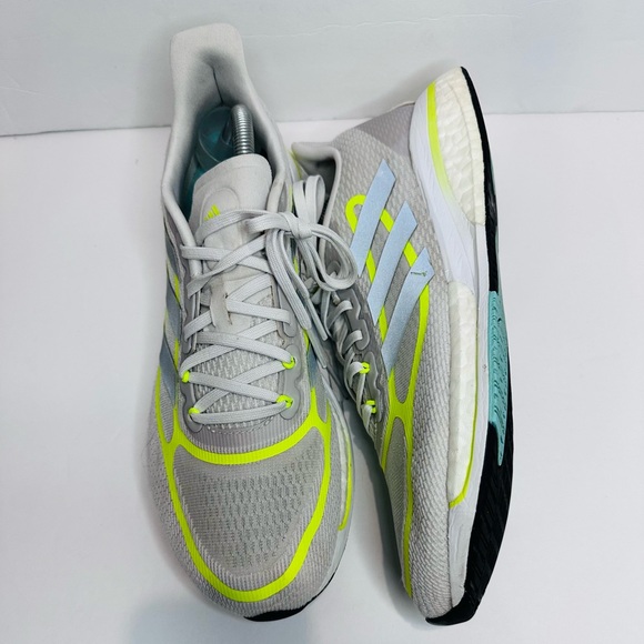 Men’s Gray and Neon Yellow Athletic Shoes - Picture 6 of 7